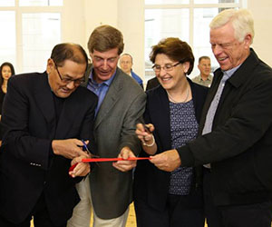 KAFU-visit-ribbon-cutting