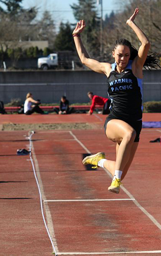 Warner Pacific student athlete Alyssa Neal