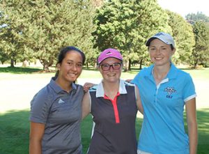 Oregon Junior Golfers with Knight Golfer at Knights 4 A Day event